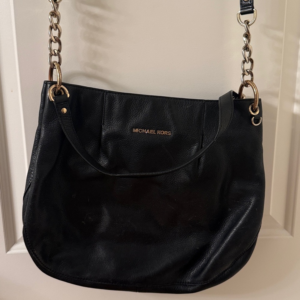 Michael Kors Black Leather Shoulder Bag - Picture 2 of 4
